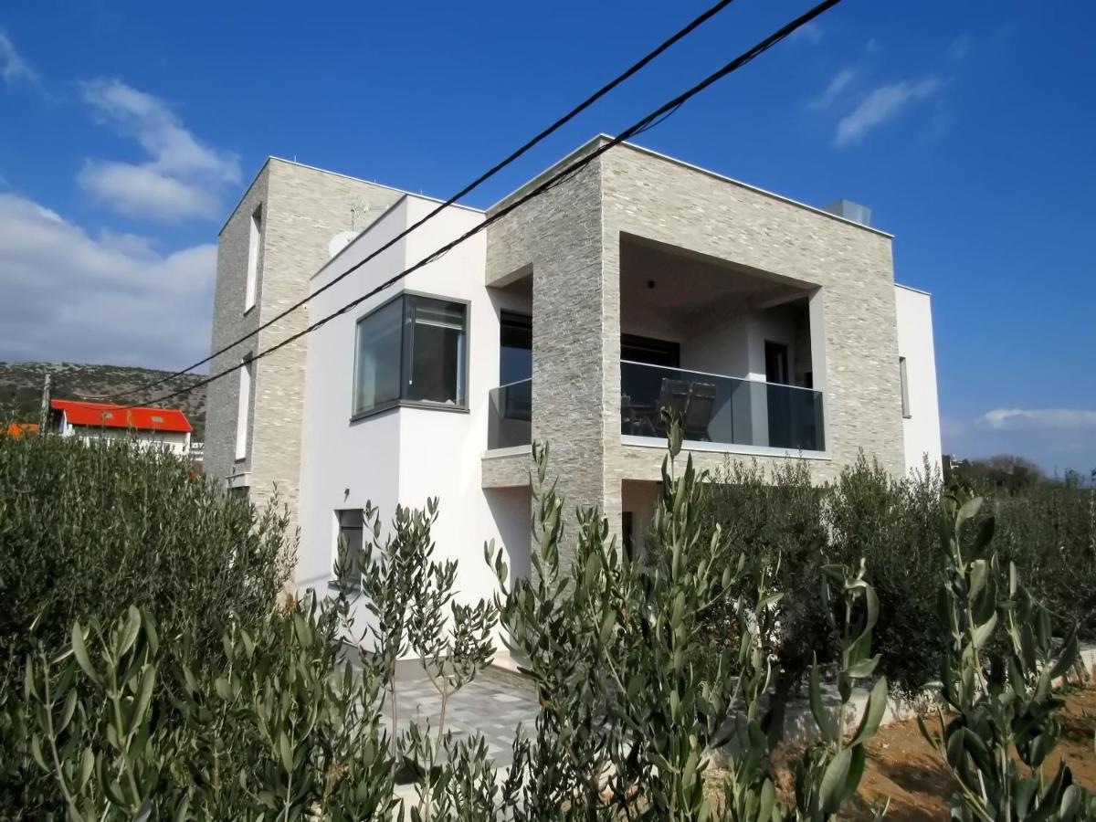 Olives Garden Apartment Trogir Exterior photo