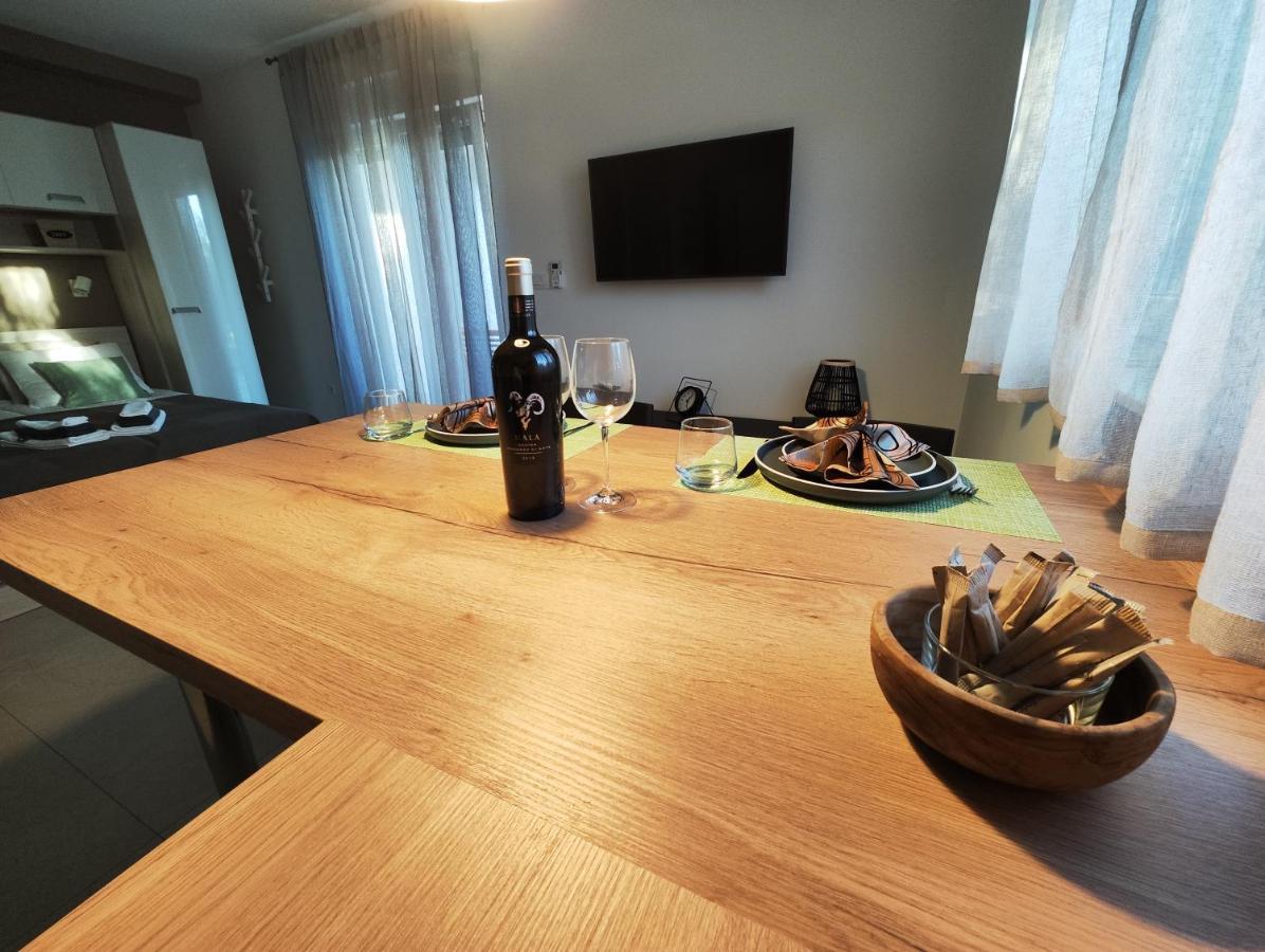 Olives Garden Apartment Trogir Exterior photo